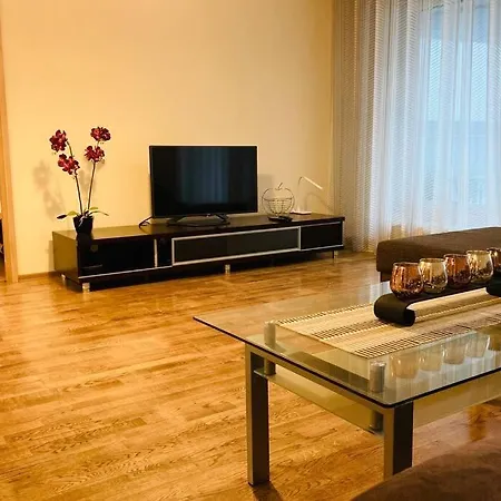 Apartamento Questae Foorum Tallin